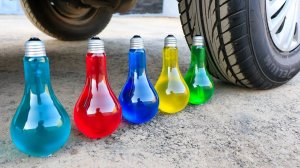 Машина давит предметы колесом! Давим цветные лампочки! Сборник экспериментов! Залипалка ASMR