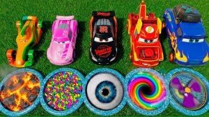 Машинки летают и прыгают! Развивающие мультики Машины помощники. Мультфильмы про машинки