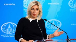 Захарова назвала слова Навроцкого глумлением над памятью жертв Холокоста