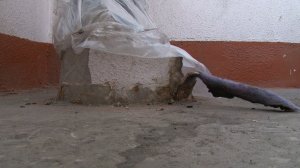 Мусоропровод взорвался в подъезде дома на ул. Советской в Бийске (28.01.26г., Бийское телевидение)