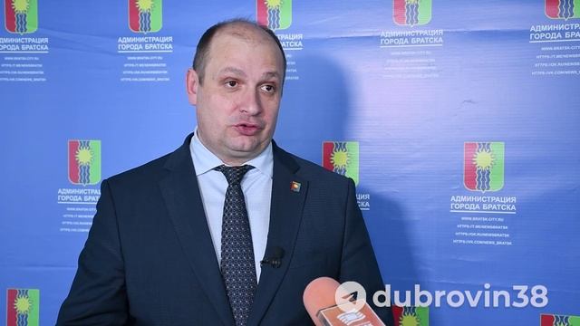 Благодаря представителям бизнеса на улицах Братска появляются яркие и красочные объекты смотреть онлайн