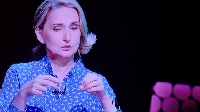 ЗА ЧТО ПСИАТРУ ПЛАТЯТ ЗАРПЛАТУ ??? ПСИХИАТРЫ КО МНЕ ПРИЛИПЛИ ( СОСКИ ) ... смотреть онлайн