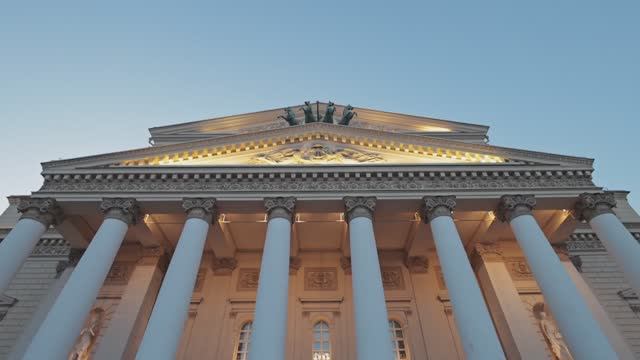 Хроника XIV Международного конкурса артистов балета смотреть онлайн