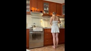 Девушки Красавицы Хозяйки на КУХНЕ.