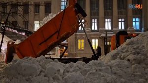 В Москве начали сооружать новый Царь-сугроб