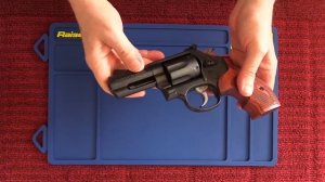 Обор : Смит и Весон 19 Перфоманс Центр Кари Комп