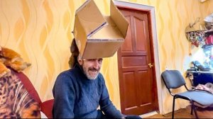 Люся за мармеладку пошла в атаку даже на любимого папу Влада!