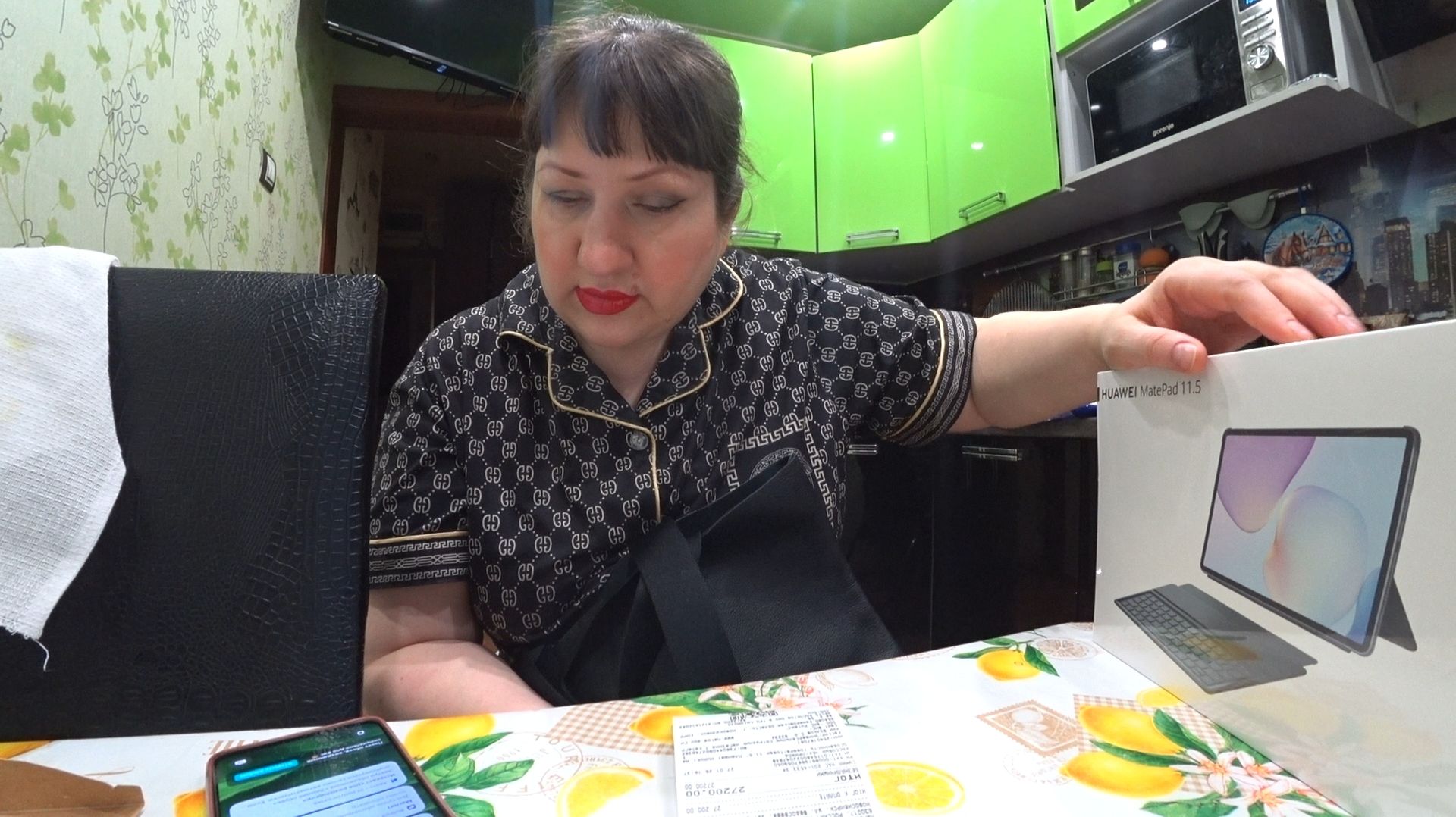 ВЛОГ // ПОДАРОК ВМЕСТО РЕСТОРАНА/ ПРОГУЛКА / БОЛТАЛКА смотреть онлайн