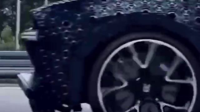 В 2018 году из деталей Lego собрали полноразмерный Bugatti Chiron смотреть онлайн