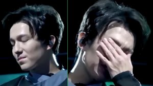 ДИМАШ ПОЁТ И ПЛАЧЕТ