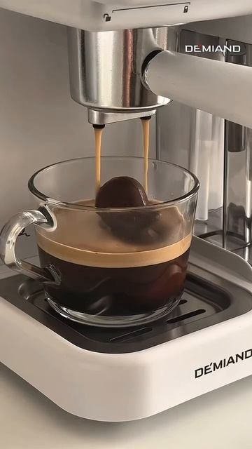 Шоколадный кофе с маршмеллоу 🦆 смотреть онлайн