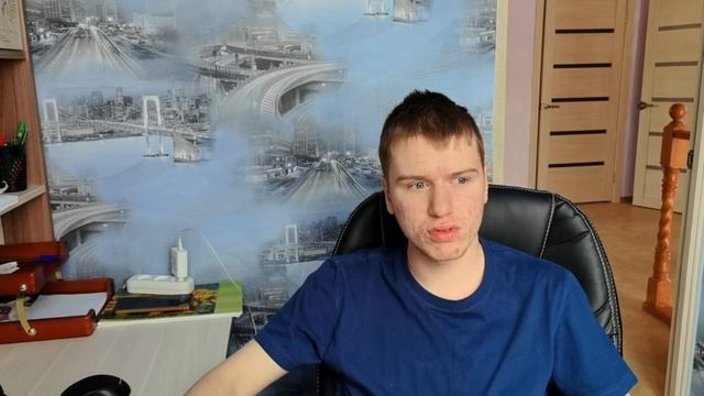 Я продолжаю  учёбу.