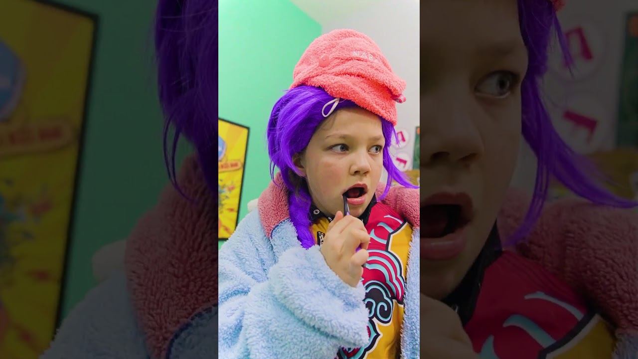 Rumi has become a demon, and her best friends have decided to exorcise her! #kpopdemonhunter #demon смотреть онлайн