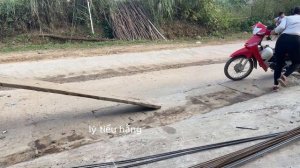 Вьетнам Полное видео Девушка восстанавливает старый всем