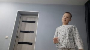 2 самые красивые комбинации ударов ногами и как их бить