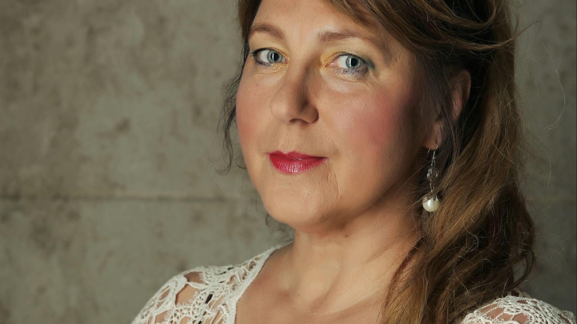 Елена Корнелиссе / Каталани - ария Валли / Опера Валли смотреть онлайн