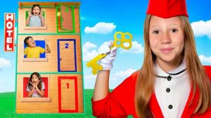 Настя и картонный отель