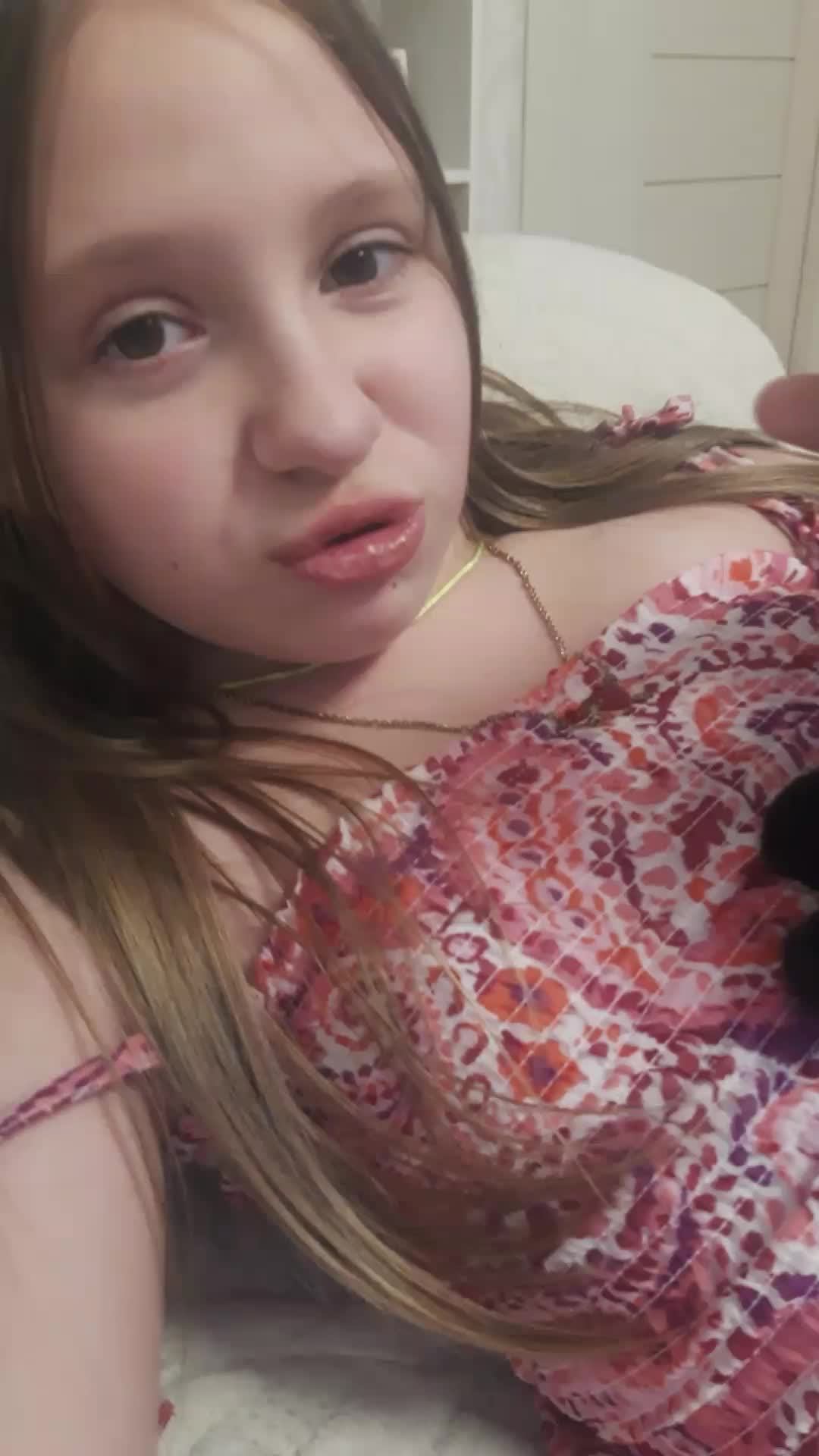 Заходи смотреть онлайн