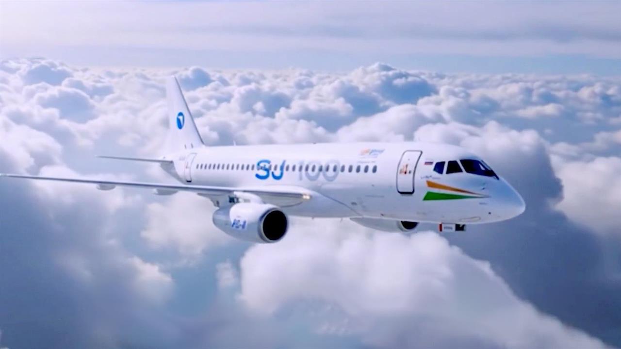 Российский Superjet-100 стал главной премьерой крупнейшего в Азии гражданского авиасалона. смотреть онлайн