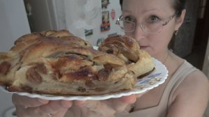 Конец января 2026 года. Из слоеного теста вкусная плетенка. Очень просто. Спасибо за рецепт!