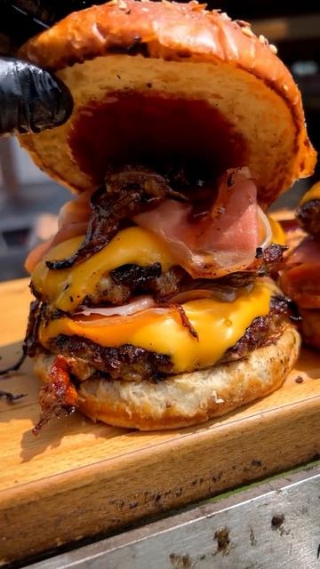 трёхэтажный бутерброд смотреть онлайн