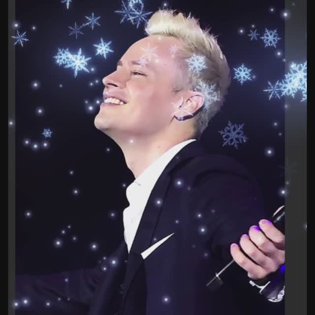 Снежное настроение... И мысли, как снежинки... Лёгкие и светлые... С благодарностью... смотреть онлайн