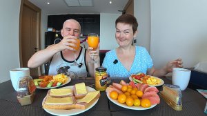Мукбанг радуемся ЖИЗНИ в Таиланде, строим ПЛАНЫ на НОВЫЙ отдых! ШВЕДСКИЙ стол Семейный обед Паттайя