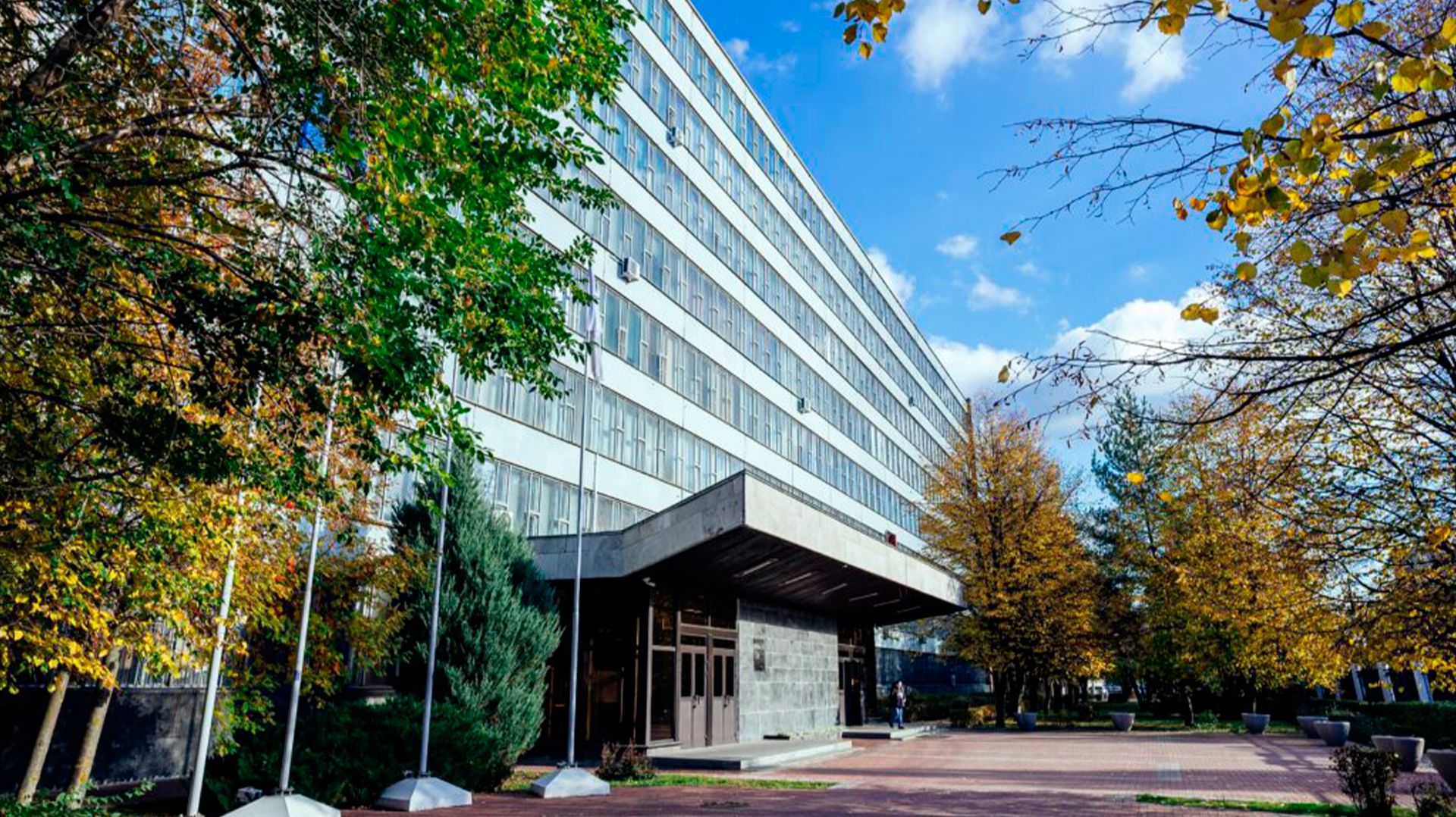 Разработчик реакторных установок КБ «Гидропресс» отмечает 80-летие смотреть онлайн