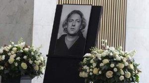 В Москве проходит церемония прощания с режиссером Александром Олейниковым