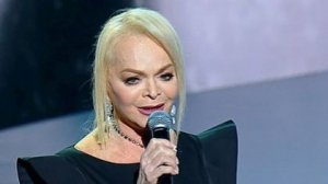 Странные вещи творятся с первым концертом Ларисы Долиной в 2026 году