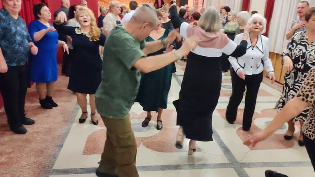 25 января.Танцуй красивая.... смотреть онлайн