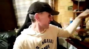 Вечно голодный блогер!