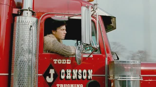 Сергей Бодров, "АукцЫон" в фильме "Брат 2" - "Дорога" (композит) смотреть онлайн