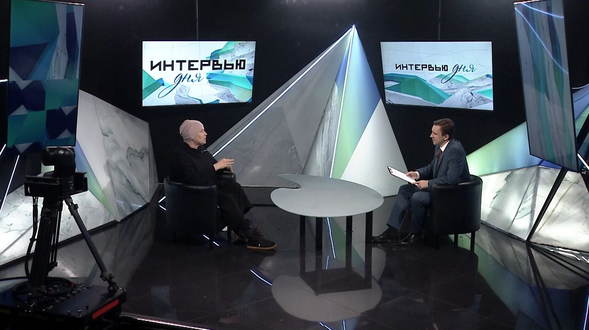 Главный режиссёр фестиваля «Сибирская Масленица» Ольга Бабаева: о подготовке к празднику смотреть онлайн