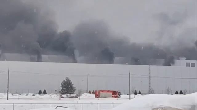 Всё, китаеводы! Похоже, до собственника дошло, что Чери под видом Теннет в России не продать… Надею смотреть онлайн