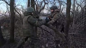 Экипажи Т-72Б3М уничтожили опорный пункт ВСУ на красноармейском направлении СВО