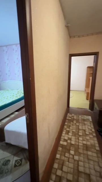 Продаётся просторная 2-комнатная квартира! Общая площадь — 52,9 м², Кухня — 8 м², Этаж — 4 из 9. смотреть онлайн