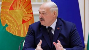 Лукашенко заслушал доклад о ходе проверки боеготовности ВС Белоруссии