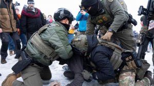 Карлсон назвал беспорядки в США признаком разрушения страны