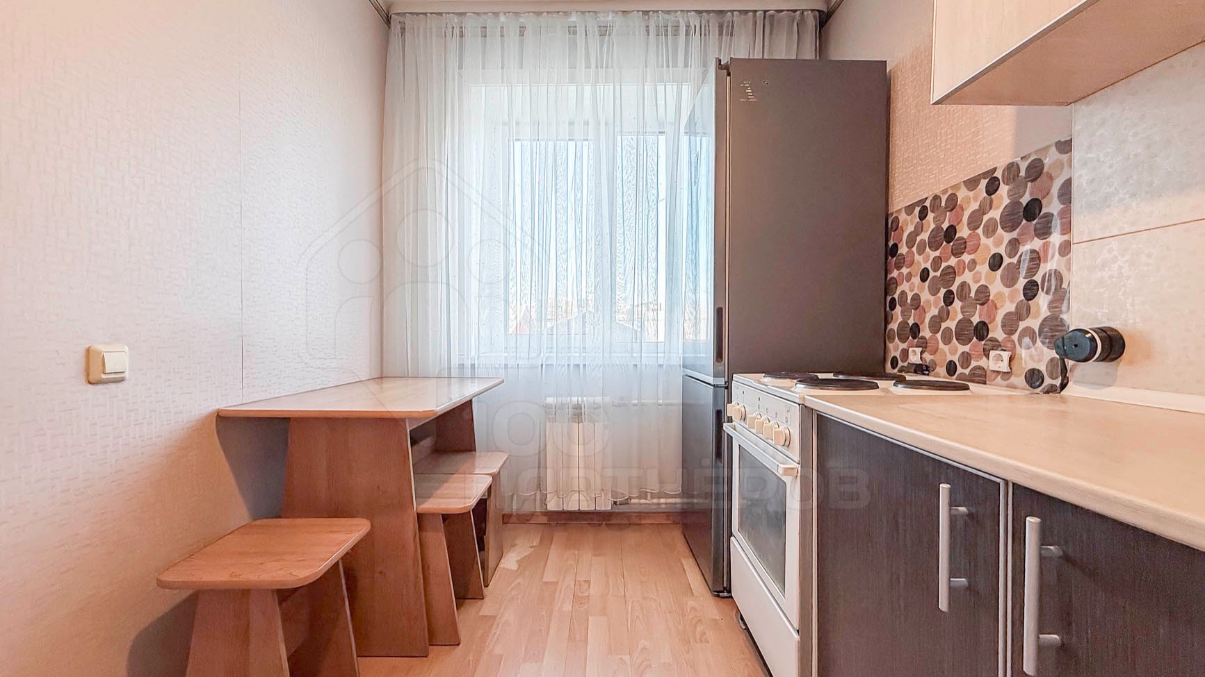 Видеообзор просторной 1-ком квартиры ул. Байкальская 216а/3 смотреть онлайн