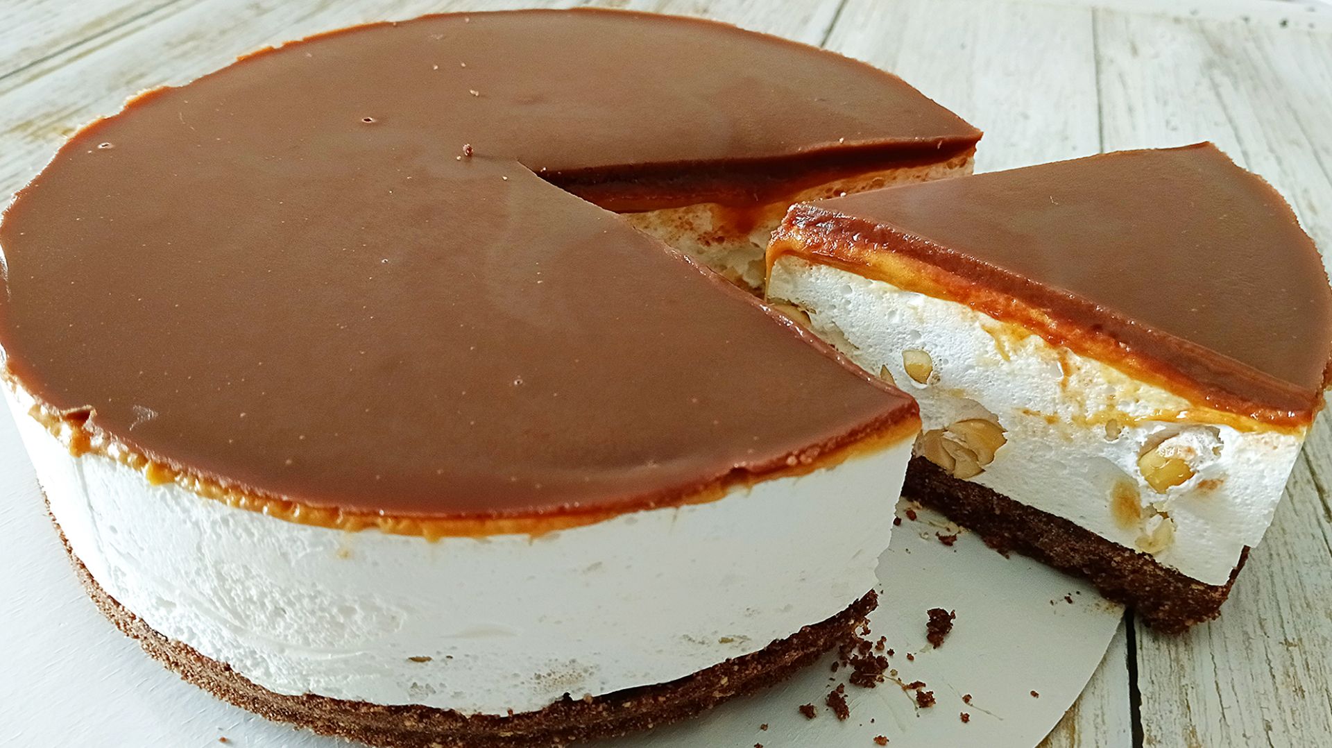 Торт Сникерс без выпечки вкус шоколадного батончика Snickers! смотреть онлайн