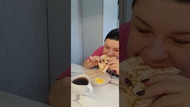 28.01 ЛЕПЁШКИ С ТВОРОГОМ И СЫРОМ смотреть онлайн