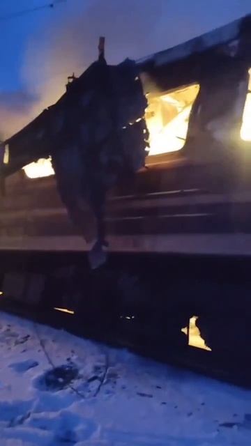 "Герани" атаковали поезд, который вёз л/с ВСУ на Донбасс смотреть онлайн