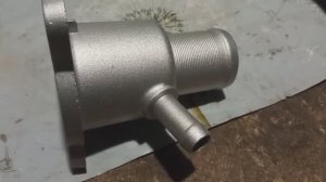 Замена родного фланца водораспределителя (термостата) рено Меган 2 на алюминиевый.