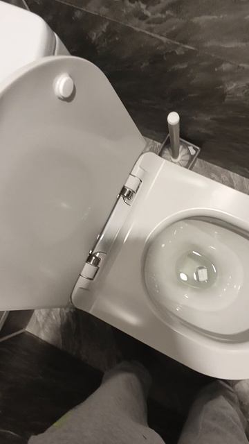 ахахахах я смыл мякотку в унитаз ахах смотреть онлайн