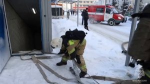 Пожар на Взлетной в Барнауле