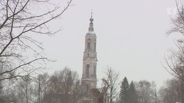 В Ярославской области восстановят самую высокую звонницу в сельской местности в России смотреть онлайн