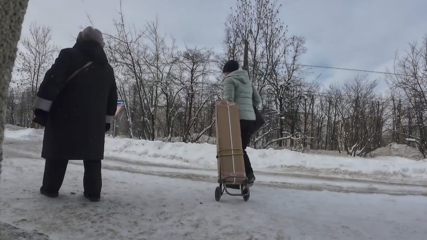 27 января 2026 г. Получила настенную вешалку для нового домика. "Дизайн" на 12 кв... Сложный выбор)) смотреть онлайн