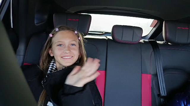 28 января.День рождения Маши.Миссия-спасти мышку! смотреть онлайн