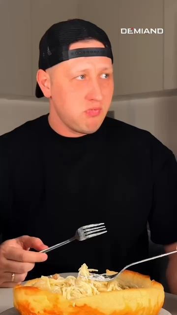 Паста с курицей и сливочным соусом 🍝 смотреть онлайн